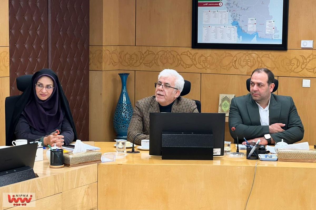 نشست اعضای هیئت مدیره شرکت ملی صنایع پتروشیمی با اعضای هیئت مدیره بانک ملت 5