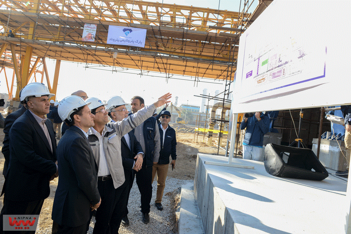بازدید حسن عباس زاده معاون وزیر نفت و مدیرعامل شرکت ملی صنایع پتروشیمی از پارک پتروشیمی پتروناد 23