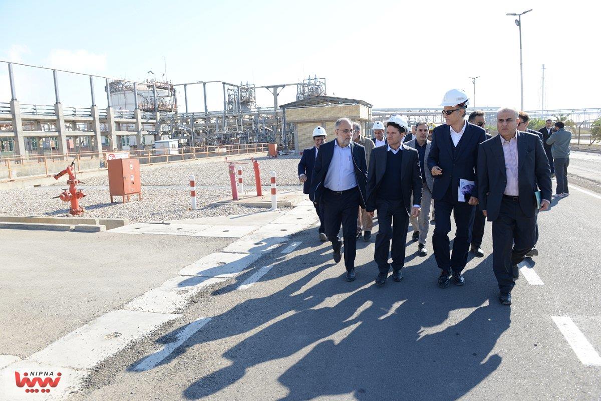 بازدید حسن عباس زاده معاون وزیر نفت و مدیرعامل شرکت ملی صنایع پتروشیمی از طرح اتیلن اکساید پتروشیمی مارون 4
