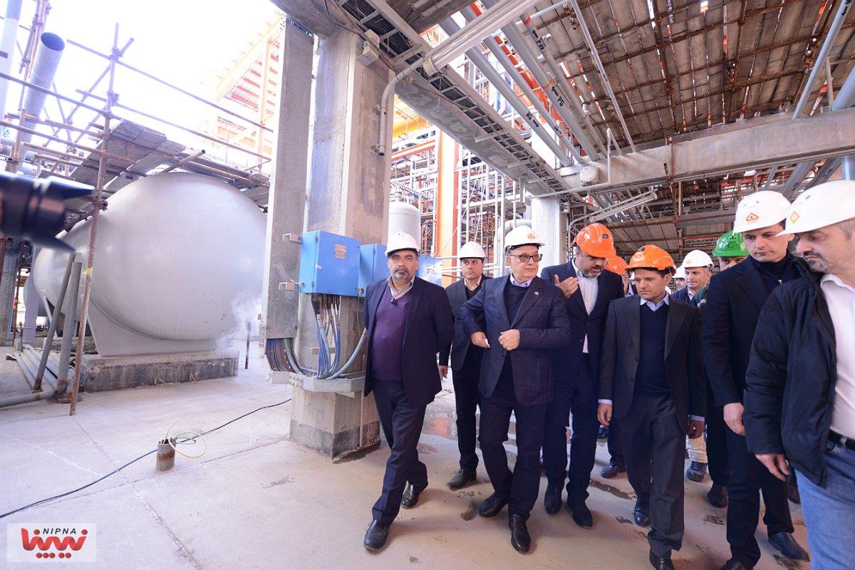 بازدید حسن عباس زاده معاون وزیر نفت و مدیرعامل شرکت ملی صنایع پتروشیمی ازطرح هایکو پتروشیمی کارون 3