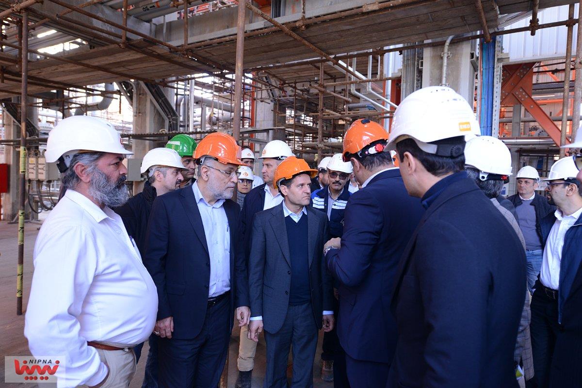 بازدید حسن عباس زاده معاون وزیر نفت و مدیرعامل شرکت ملی صنایع پتروشیمی ازطرح هایکو پتروشیمی کارون 11