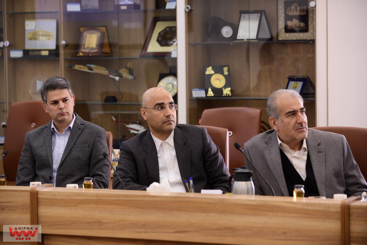 موافقت نامه همکاری میان معاونت علمی و فناوری و اقتصاد دانش بنیان ریاست جمهوری ، شرکت ملی صنایع پتروشیمی و دانشگاه صنعتی شریف در زمینه توسعه دستیار هوش مصنوعی صنعتی برای صنعت پتروشیمی کشور 15