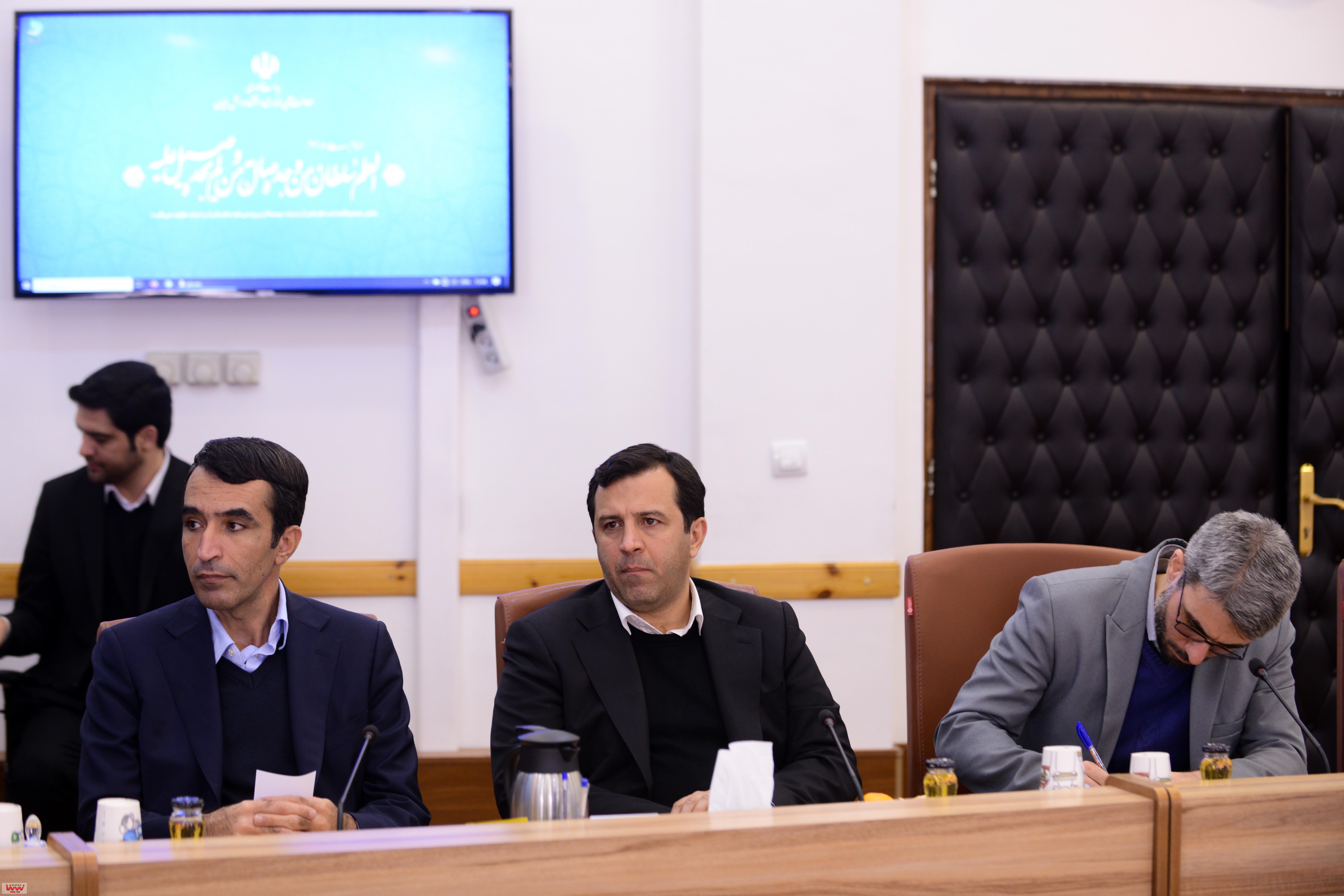 موافقت نامه همکاری میان معاونت علمی و فناوری و اقتصاد دانش بنیان ریاست جمهوری ، شرکت ملی صنایع پتروشیمی و دانشگاه صنعتی شریف در زمینه توسعه دستیار هوش مصنوعی صنعتی برای صنعت پتروشیمی کشور 16