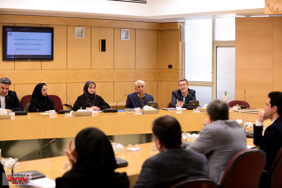 اولین اجلاس هم اندیشی مدیران HSE هلدینگ های صنعت پتروشیمی 19