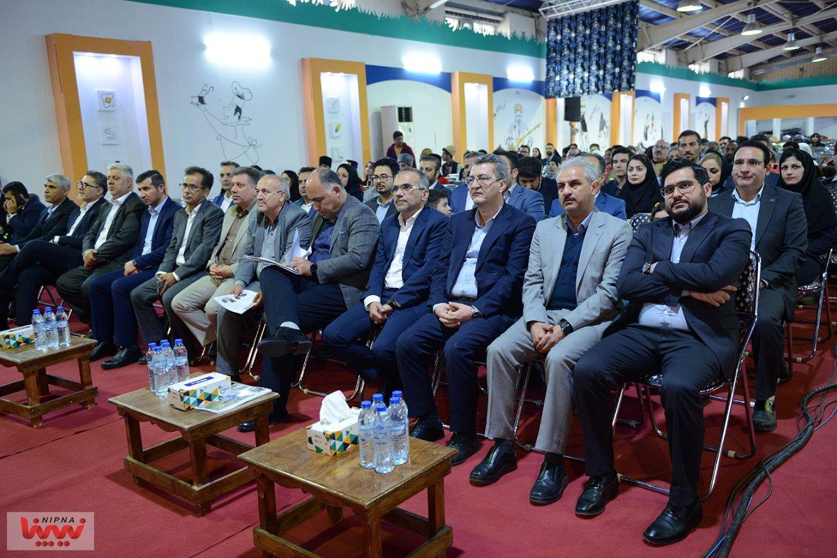 سومین جشنواره ی سلامت پتروشیمی در منطقه پارس جنوبی 36