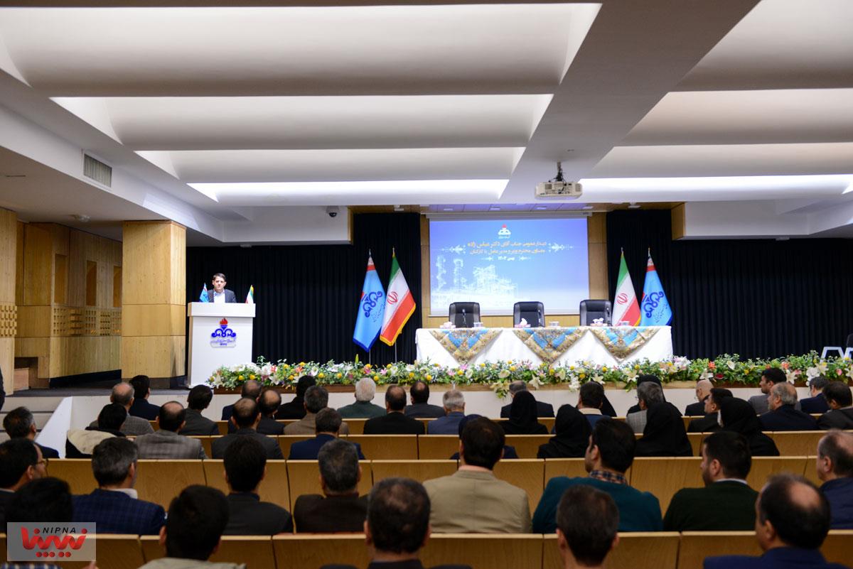 دیدار عمومی معاون وزیر نفت و مدیرعامل شرکت ملی صنایع پتروشیمی با کارکنان 22