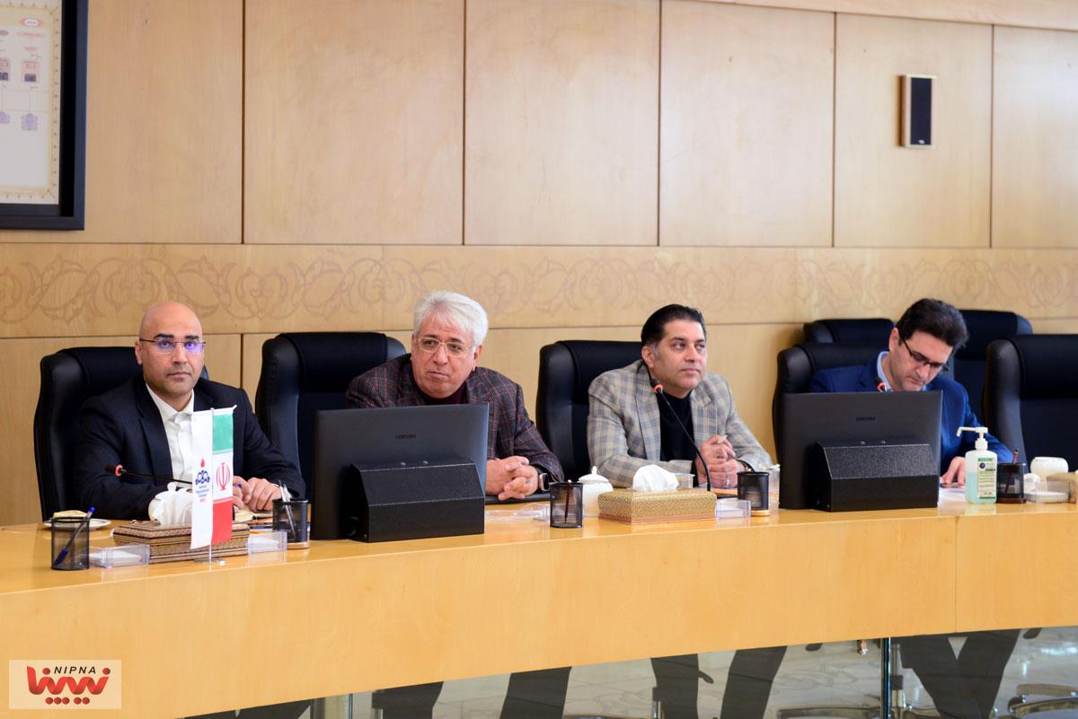 نخستین جلسه کارگروه هماهنگی عرضه و تقاضای محصولات پتروشیمی 3