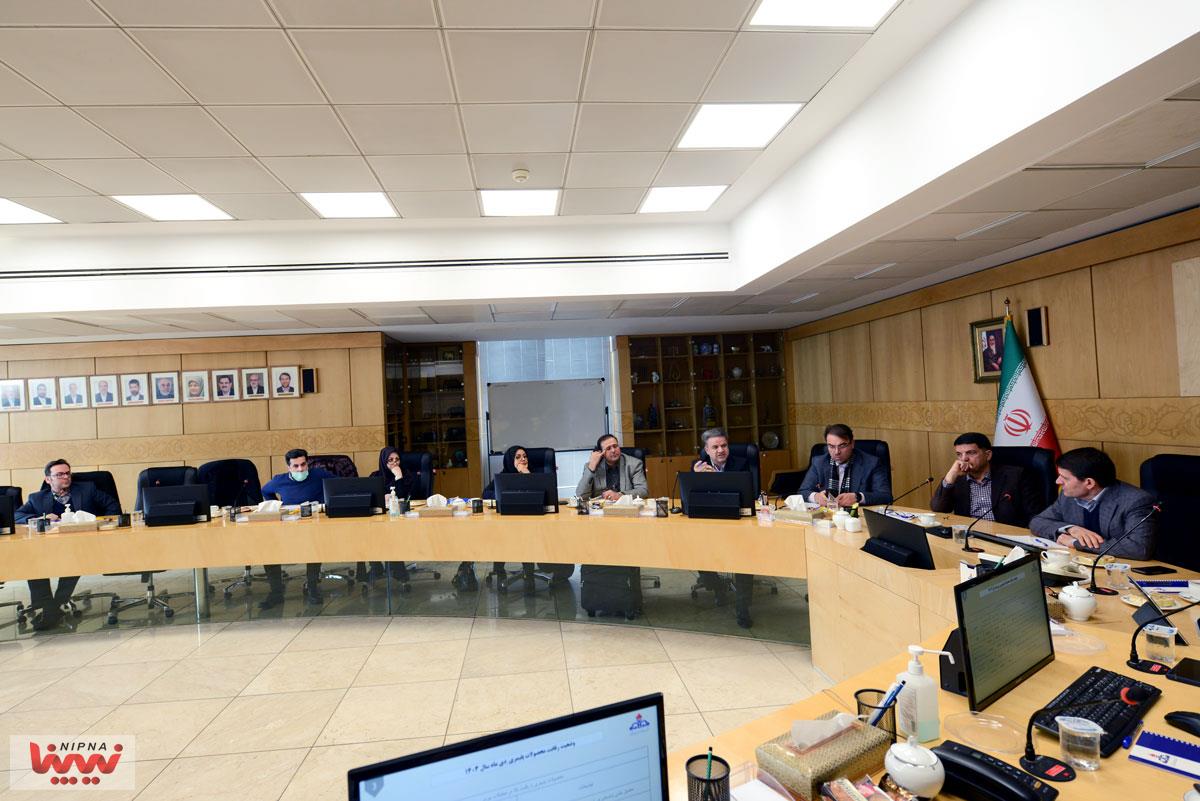 نخستین جلسه کارگروه هماهنگی عرضه و تقاضای محصولات پتروشیمی 11