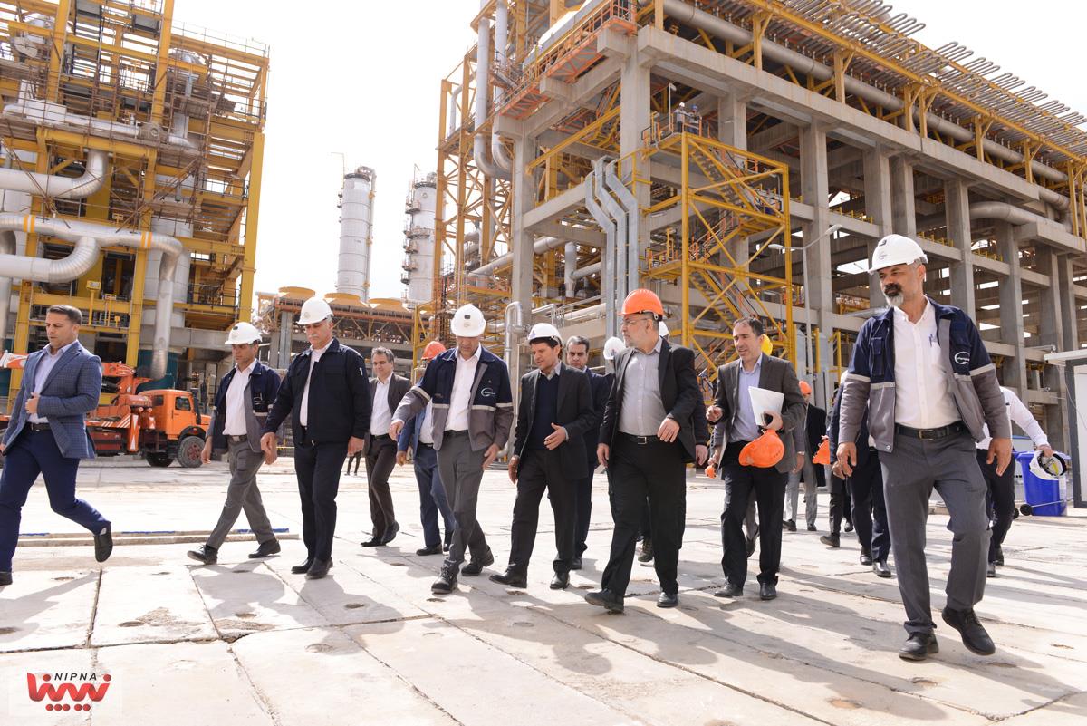 بازدید معاون وزیر نفت و مدیرعامل شرکت ملی صنایع پتروشیمی از طرح پتروشیمی آپادانا خلیج فارس 6