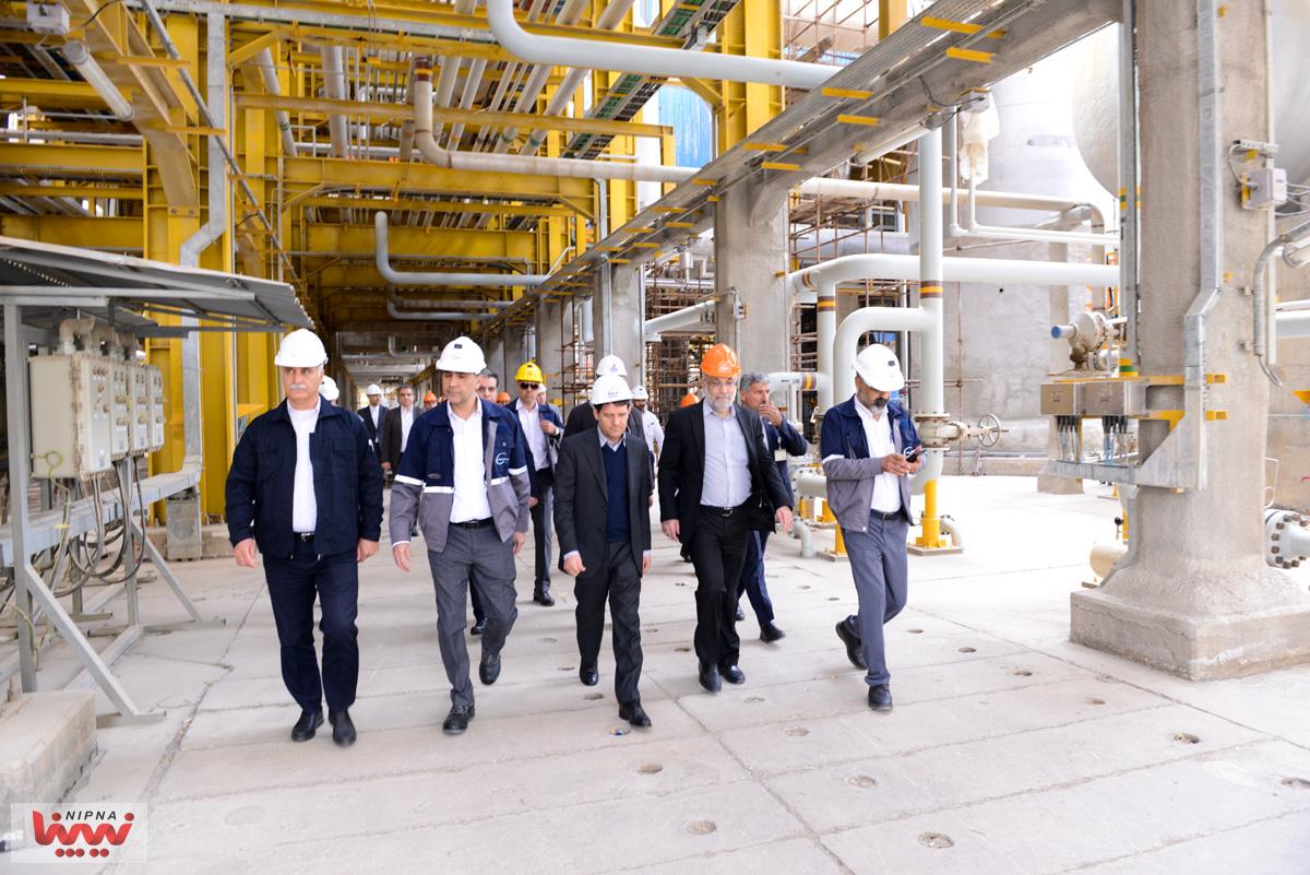 بازدید معاون وزیر نفت و مدیرعامل شرکت ملی صنایع پتروشیمی از طرح پتروشیمی آپادانا خلیج فارس 8