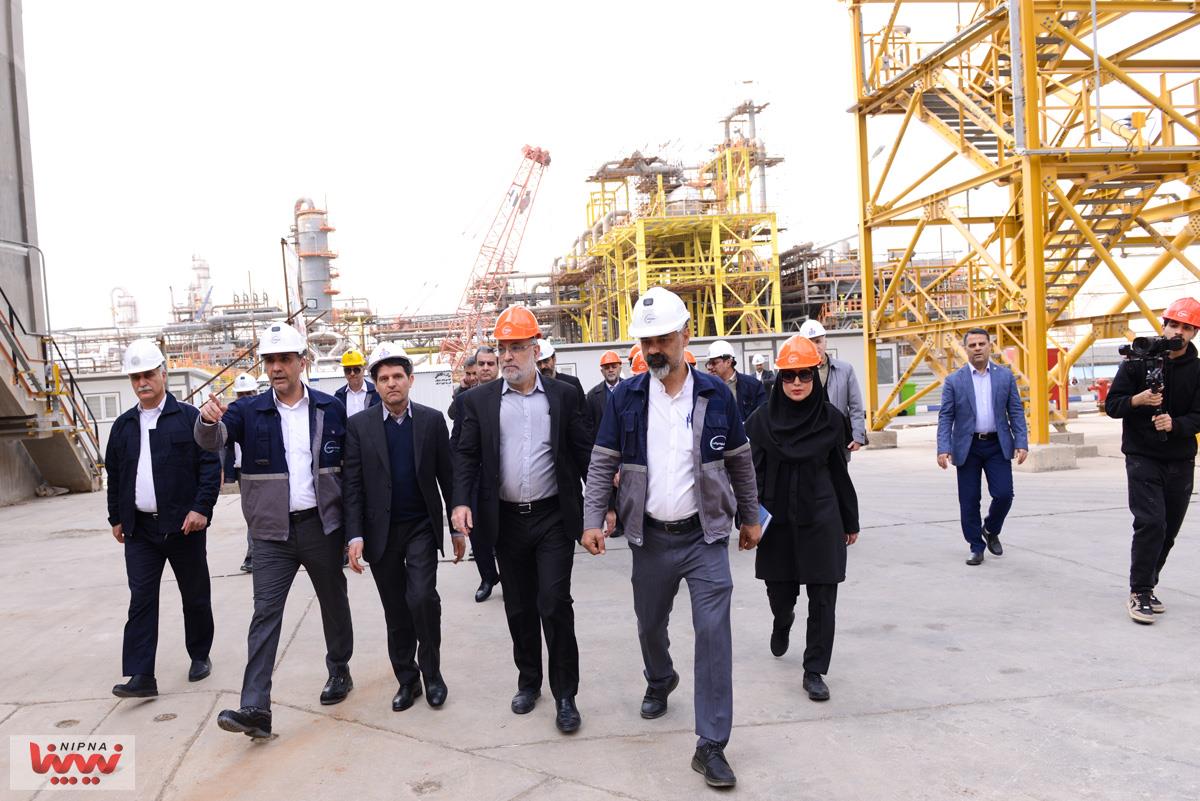 بازدید معاون وزیر نفت و مدیرعامل شرکت ملی صنایع پتروشیمی از طرح پتروشیمی آپادانا خلیج فارس 12