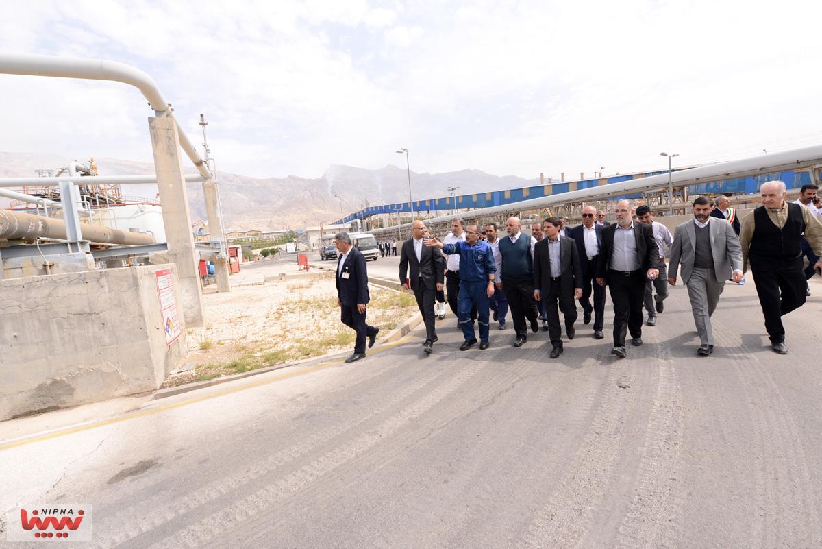 بازدید معاون وزیر نفت و مدیرعامل شرکت ملی صنایع پتروشیمی از مجتمع پتروشیمی پارس 4