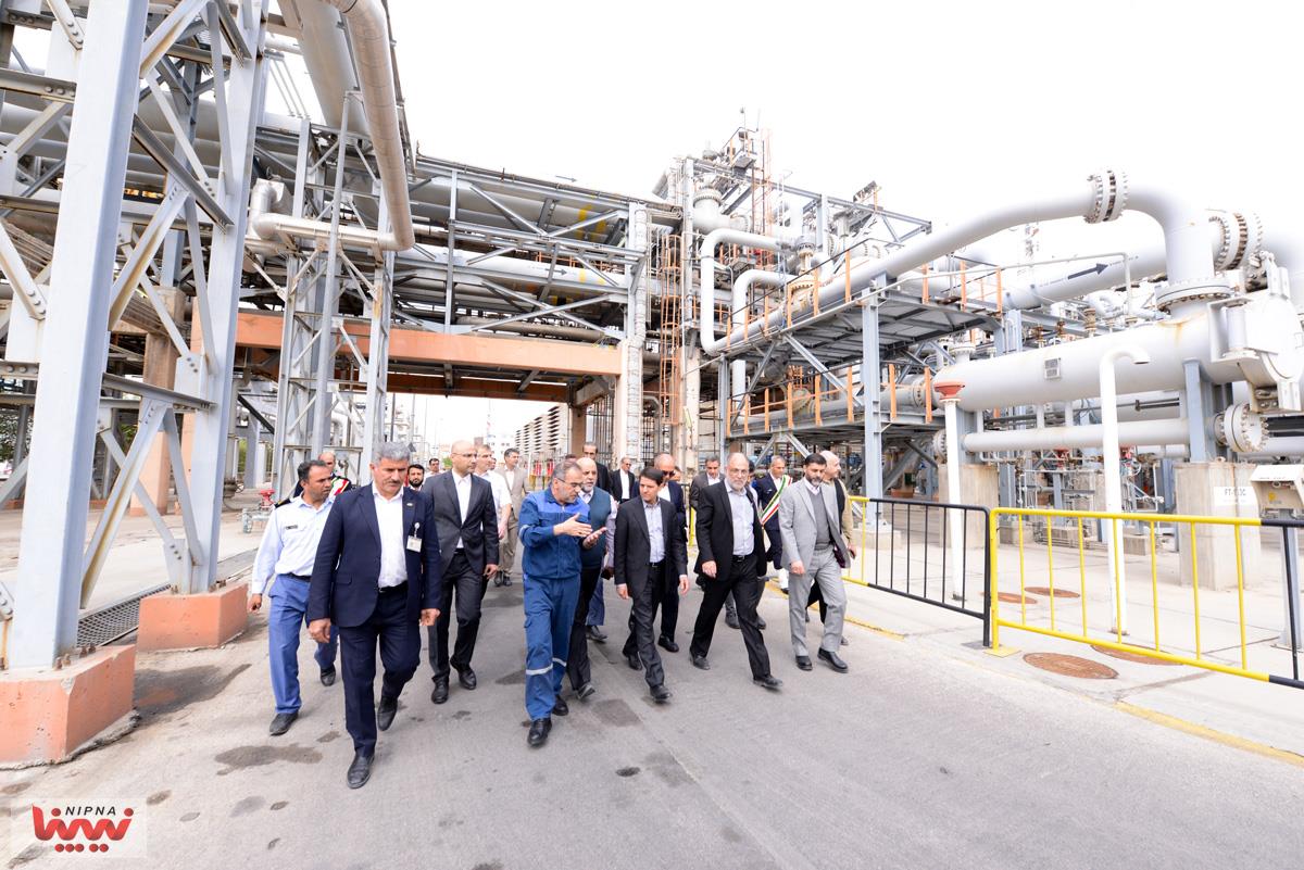 بازدید معاون وزیر نفت و مدیرعامل شرکت ملی صنایع پتروشیمی از مجتمع پتروشیمی پارس 9
