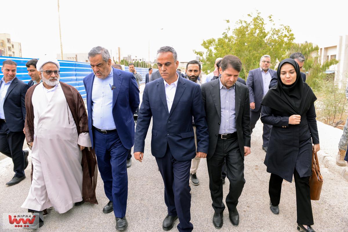 بازدید مدیرعامل شرکت ملی صنایع پتروشیمی از بیمارستان در شهرستان ماهشهر 7