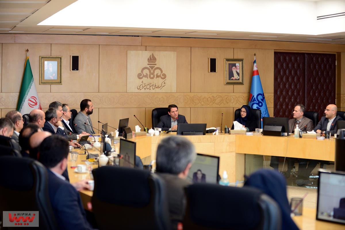 آیین تکریم و معارفه سرپرست مدیریت سرمایه گذاری و نیز رئیس کل امور مجامع و سهام شرکت ملی صنایع پتروشیمی 7