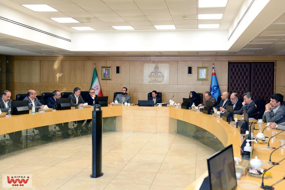 آیین تکریم و معارفه سرپرست مدیریت سرمایه گذاری و نیز رئیس کل امور مجامع و سهام شرکت ملی صنایع پتروشیمی 18