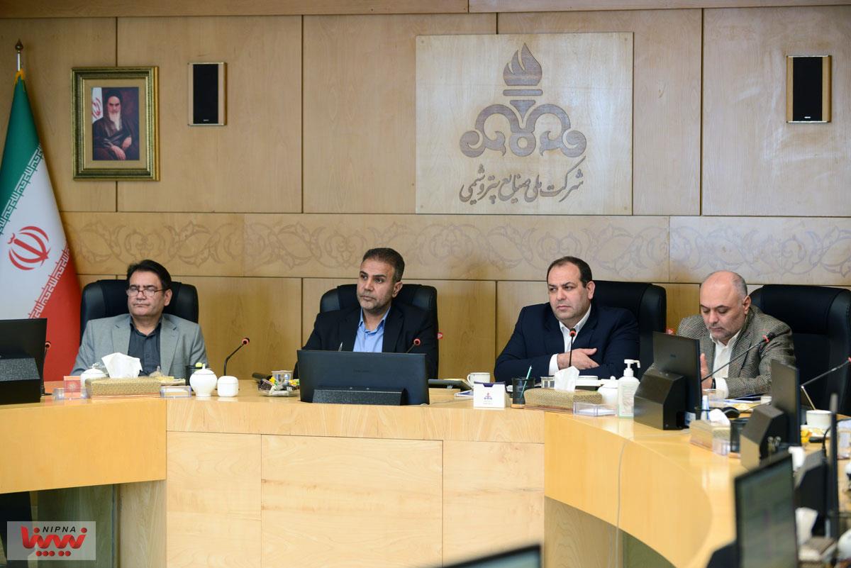 جلسه کارگروه ارتقای سلامت اداری و مبارزه با مفاسد اقتصادی صنعت نفت 4