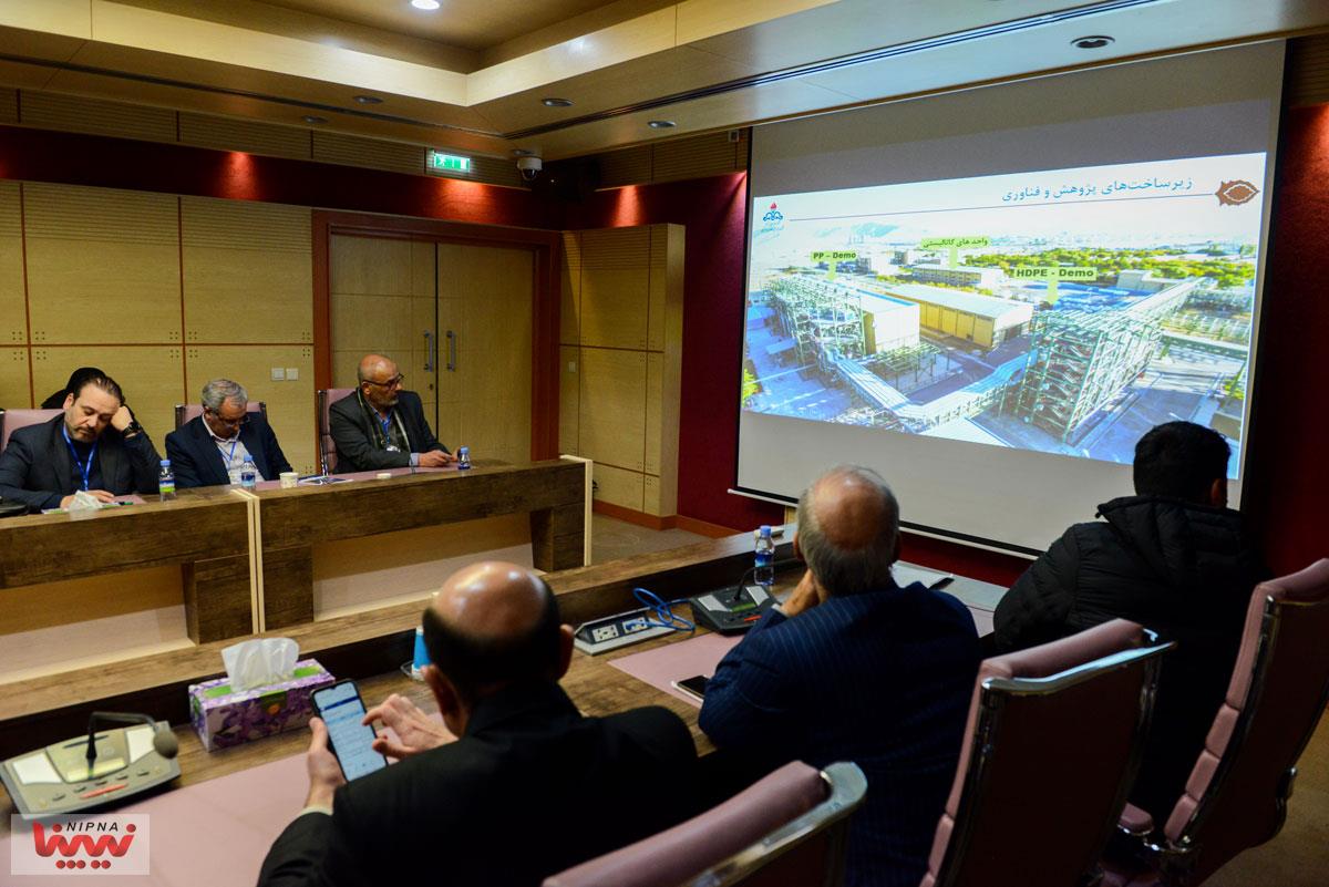 پنل تخصصی ارائه دستاوردهای شرکت پژوهش و فناوری پتروشیمی در همایش پتروتک 12