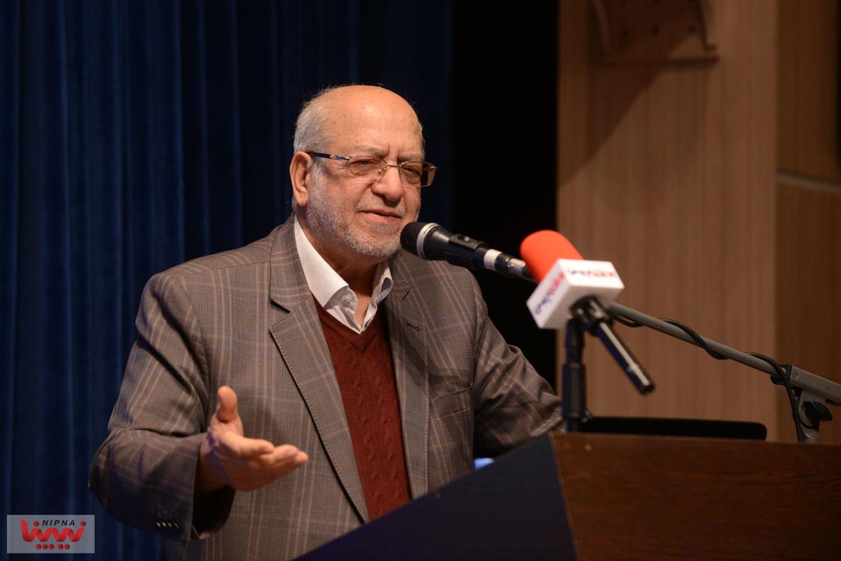 امضای تفاهم نامه میان شرکت پژوهش و فناوری پتروشیمی و طرح پتروشیمی لورچ 8