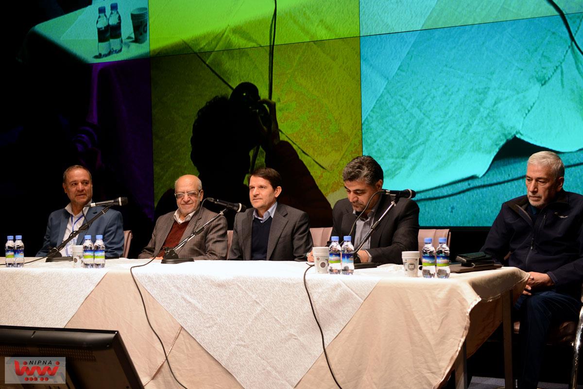 امضای تفاهم نامه میان شرکت پژوهش و فناوری پتروشیمی و طرح پتروشیمی لورچ 22