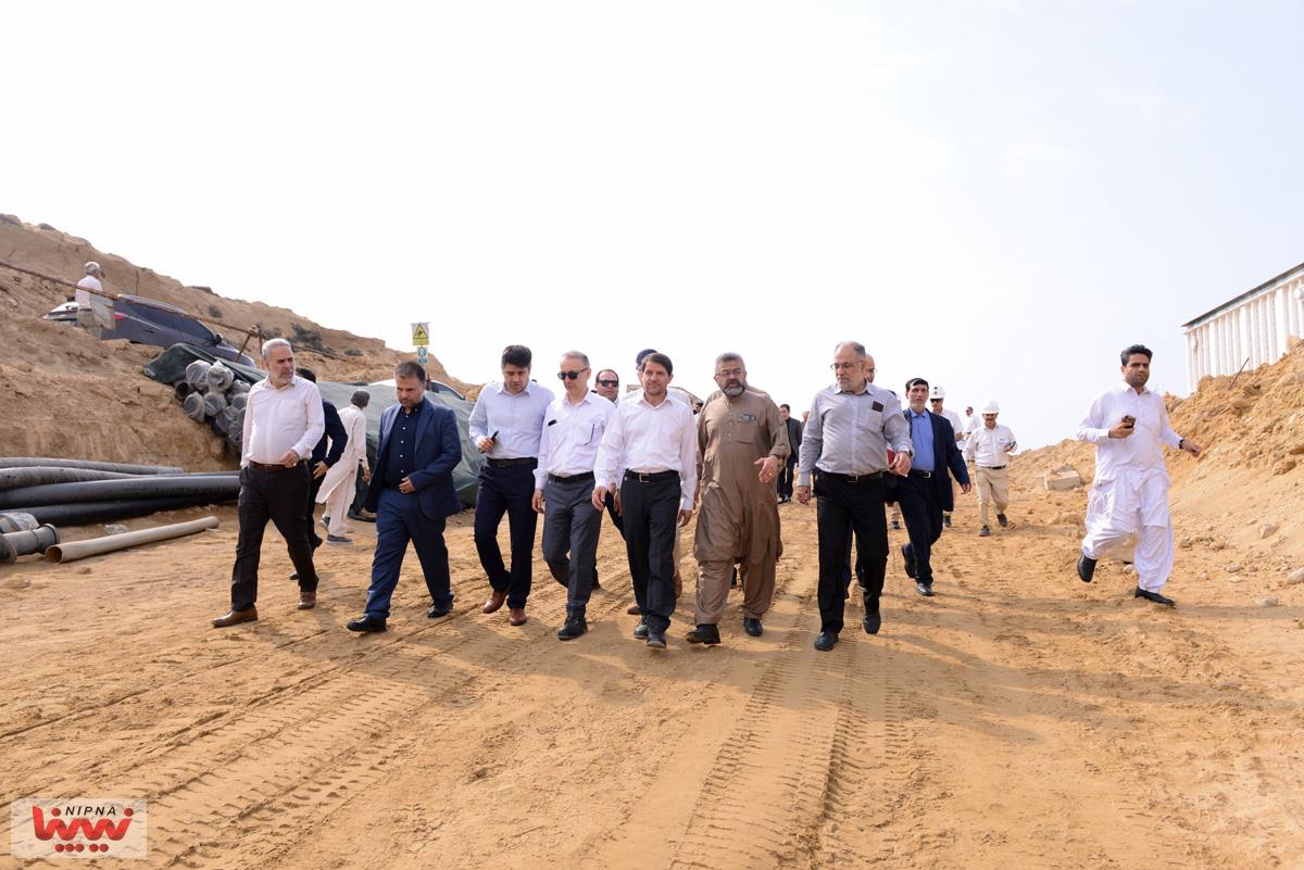 بازدید مدیرعامل شرکت ملی صنایع پتروشیمی از مخازن ذخیره اسکله های بارگیری و آبگیر وآب شیرین کن بندر شهید بهشتی و یوتیلتی متمرکز 28