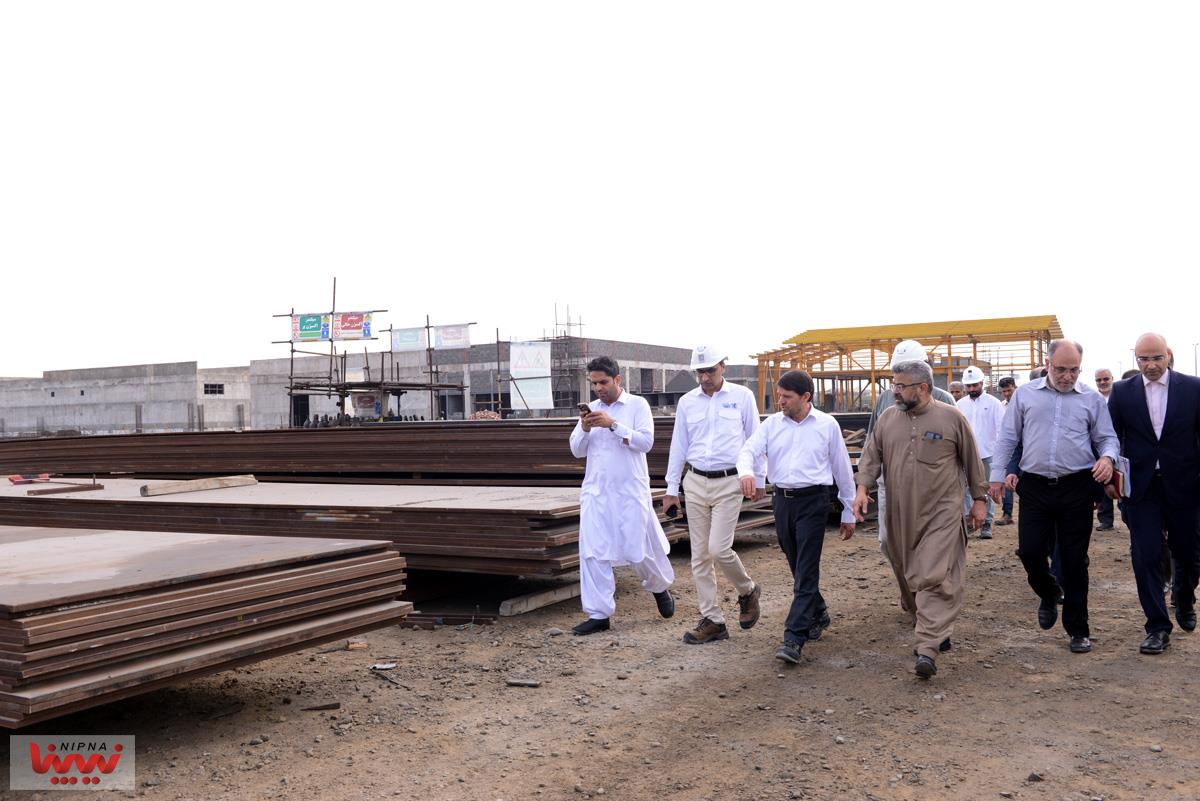 بازدید مدیرعامل شرکت ملی صنایع پتروشیمی از مخازن ذخیره اسکله های بارگیری و آبگیر وآب شیرین کن بندر شهید بهشتی و یوتیلتی متمرکز 29