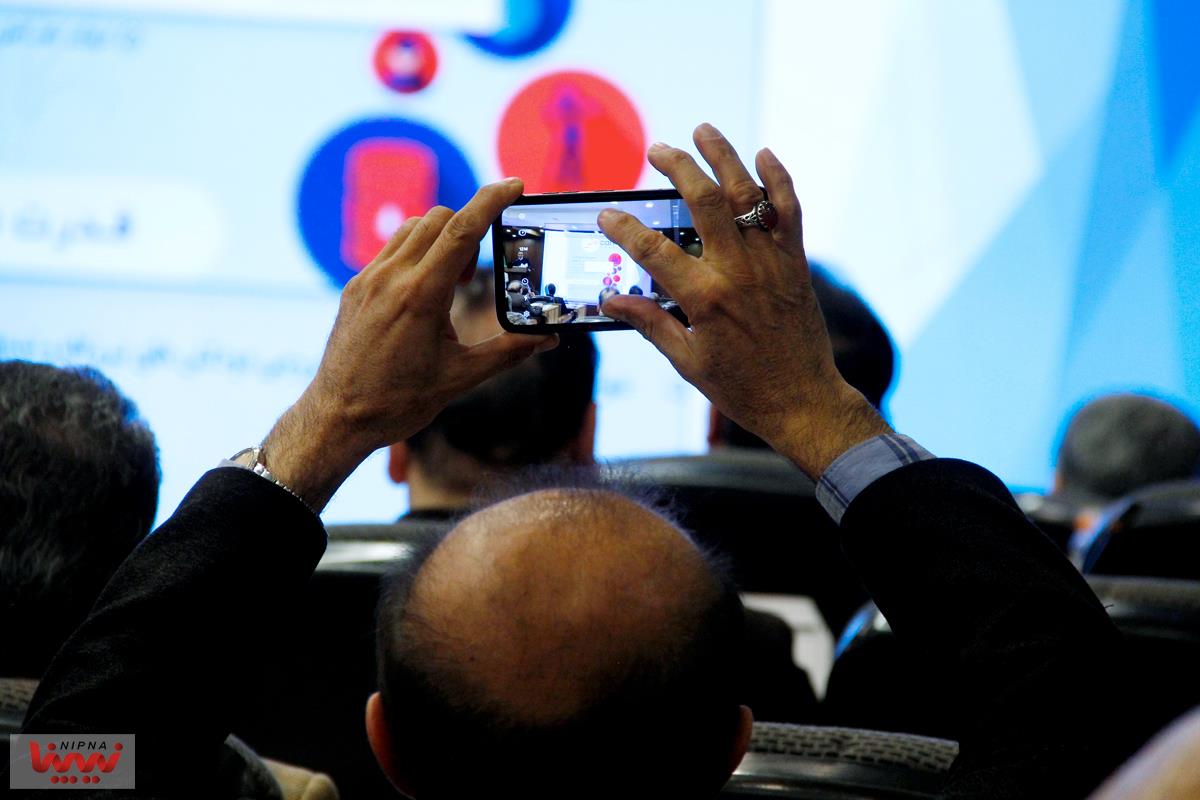 همایش تخصصی مدیریت کربن در صنعت پتروشیمی 20