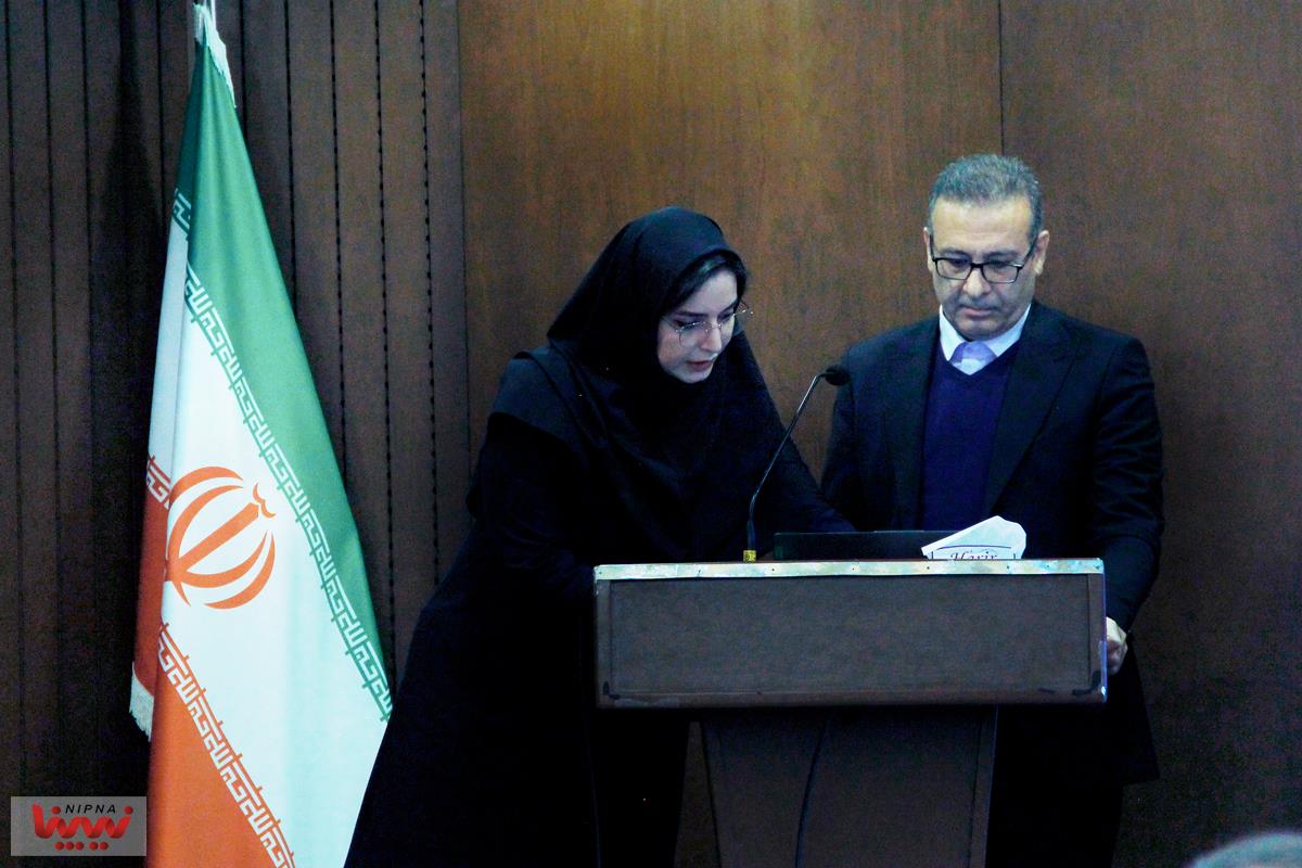 همایش تخصصی مدیریت کربن در صنعت پتروشیمی 23