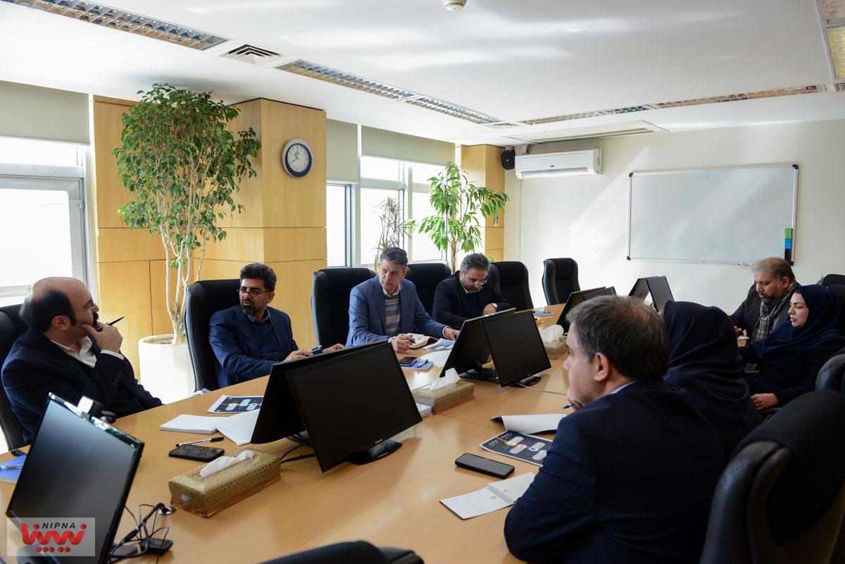 نشست مدیران روابط عمومی هلدینگ های صنعت پتروشیمی با هدف هم افزایی و توسعه همکاری های مشترک به میزبانی شرکت ملی صنایع پتروشیمی برگزار شد 8