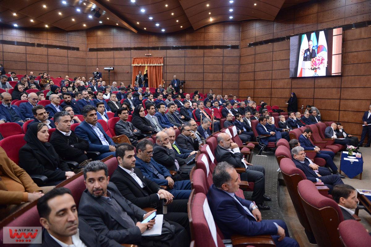 یازدهمین دوره جایزه تعالی صنعت پتروشیمی 32