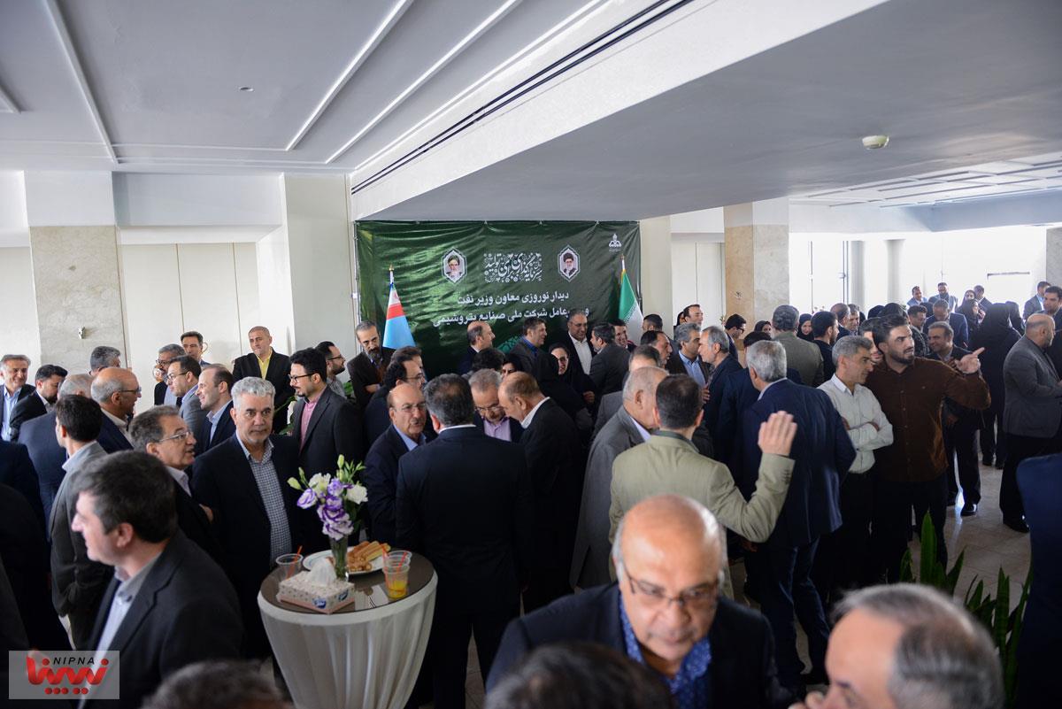 آیین دیدار نوروزی مدیرعامل شرکت ملی صنایع پتروشیمی با مدیران و کارکنان صنعت پتروشیمی برگزار شد 20