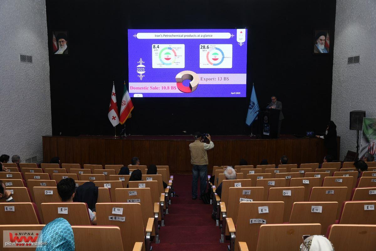 سومین روز از هفتمین دوره نمایشگاه ایران اکسپو 25