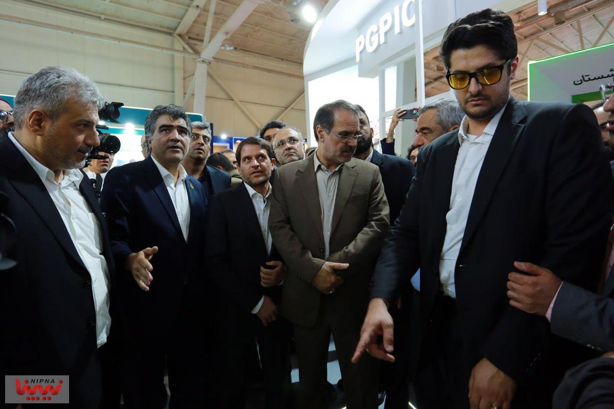 بازدید رئیس سازمان بازرسی کل کشور با حضور معاونین وزیر نفت از بیست و نهمین نمایشگاه نفت،گاز،پالایش و پتروشیمی 25