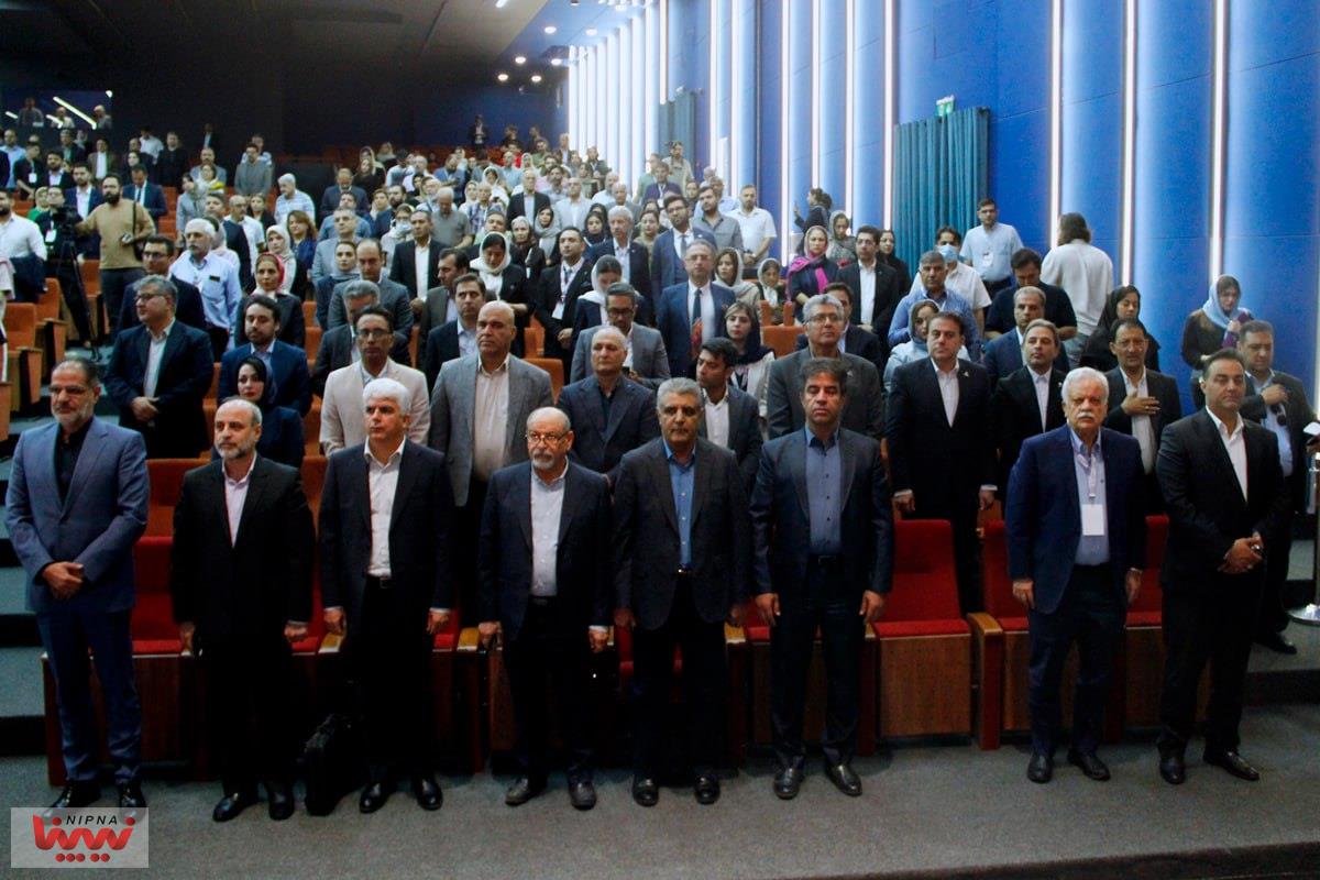 تقدیر از شرکت ملی صنایع پتروشیمی در هفتمین دوره نمایشگاه فارمکس  13