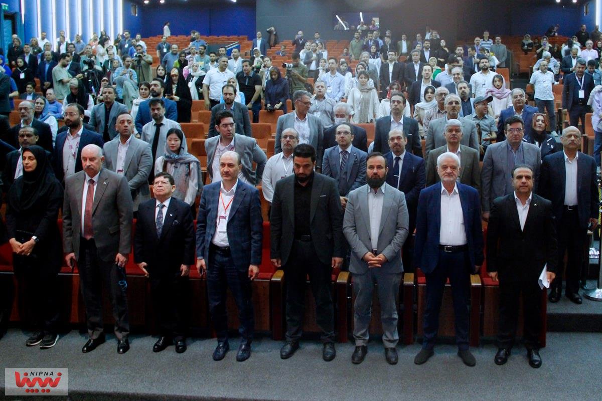 تقدیر از شرکت ملی صنایع پتروشیمی در هفتمین دوره نمایشگاه فارمکس  15