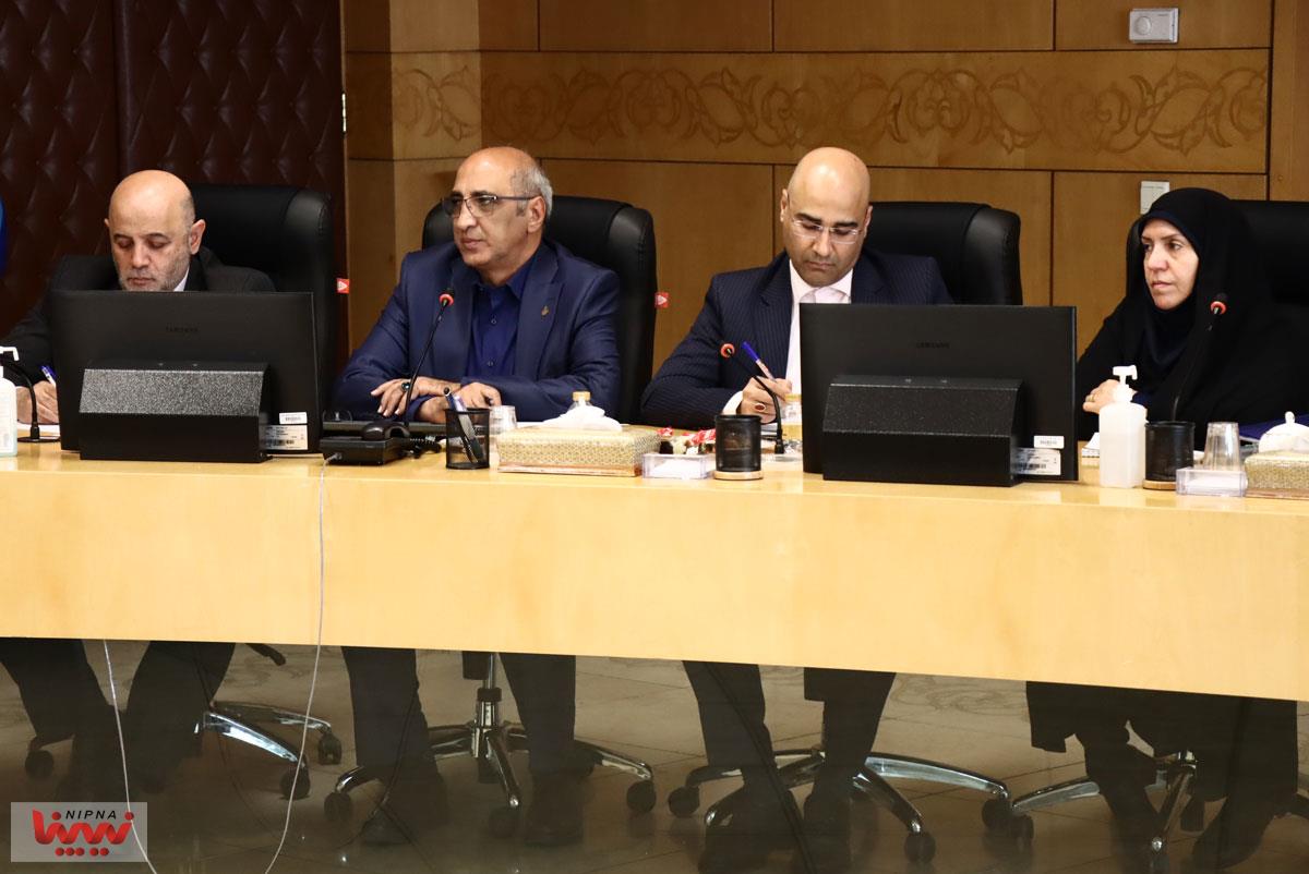 جلسه اعضای هیئت مدیره شرکت پژوهش فناوری پتروشیمی با معاون وزیر نفت و مدیرعامل شرکت ملی صنایع پتروشیمی 3