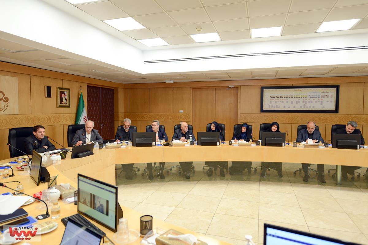 جلسه شورای مدیران شرکت ملی صنایع پتروشیمی 38