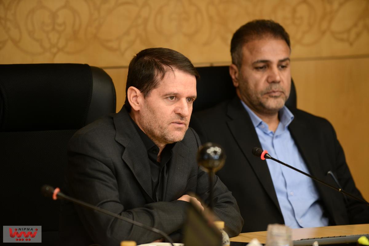 آیین تکریم و معارفه رئیس کل بازرسی و پاسخگویی به شکایات شرکت ملی صنایع پتروشیمی 15