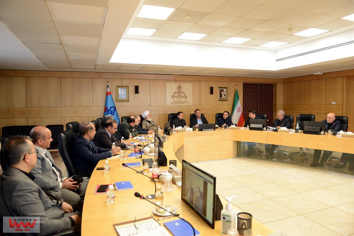 آیین تکریم و معارفه رئیس کل بازرسی و پاسخگویی به شکایات شرکت ملی صنایع پتروشیمی 11