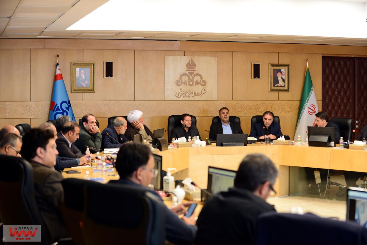 آیین تکریم و معارفه رئیس کل بازرسی و پاسخگویی به شکایات شرکت ملی صنایع پتروشیمی 8