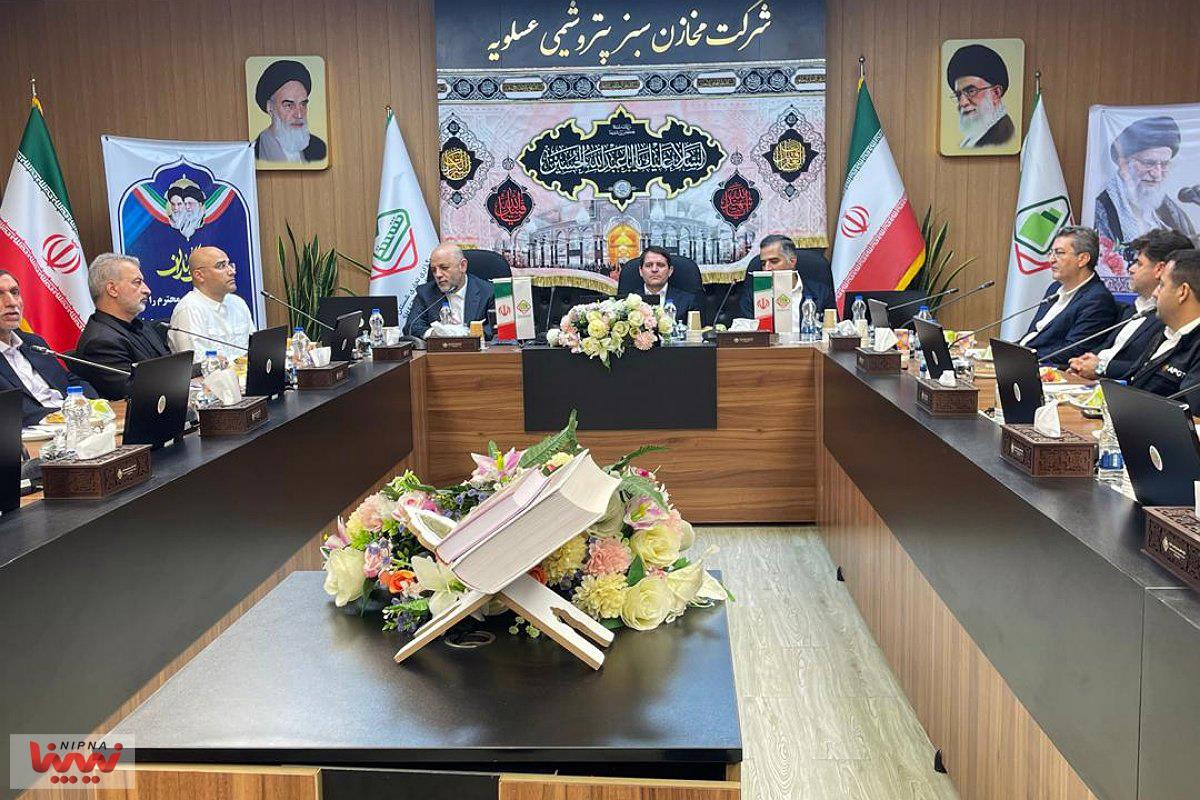 بازدید معاون وزیر نفت و مدیرعامل شرکت ملی صنایع پتروشیمی از شرکت HSE عسلویه و نشست با استاندار بوشهر و مدیران عامل پتروشیمی های این منطقه 11