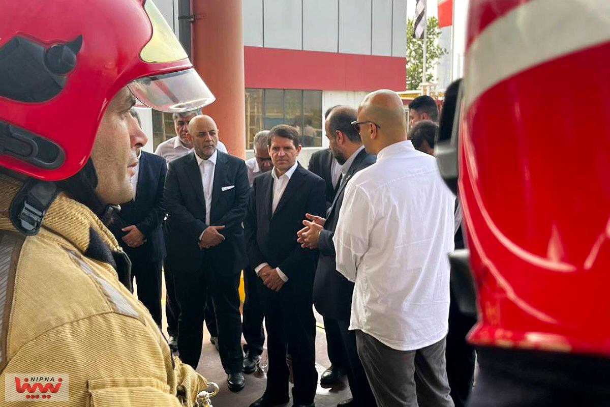بازدید معاون وزیر نفت و مدیرعامل شرکت ملی صنایع پتروشیمی از شرکت HSE عسلویه و نشست با استاندار بوشهر و مدیران عامل پتروشیمی های این منطقه 6