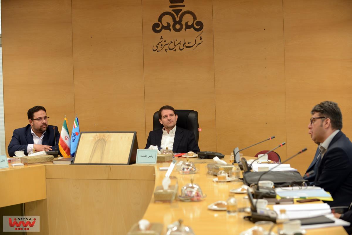 برگزاری مجمع عمومی عادی سالانه سازمان منطقه ویژه اقتصادی پتروشیمی 27