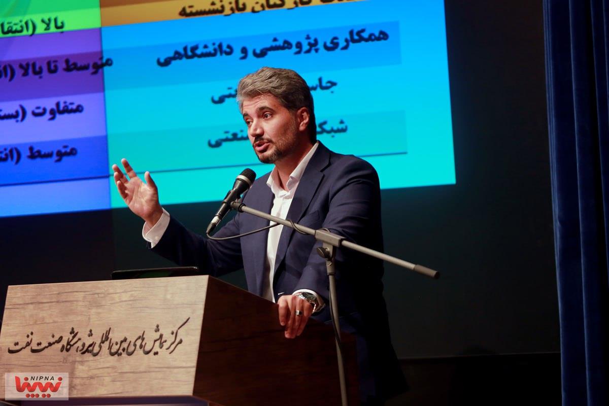 دومین روز از سومین همایش زنجیره ارزش صنعت پتروشیمی 19