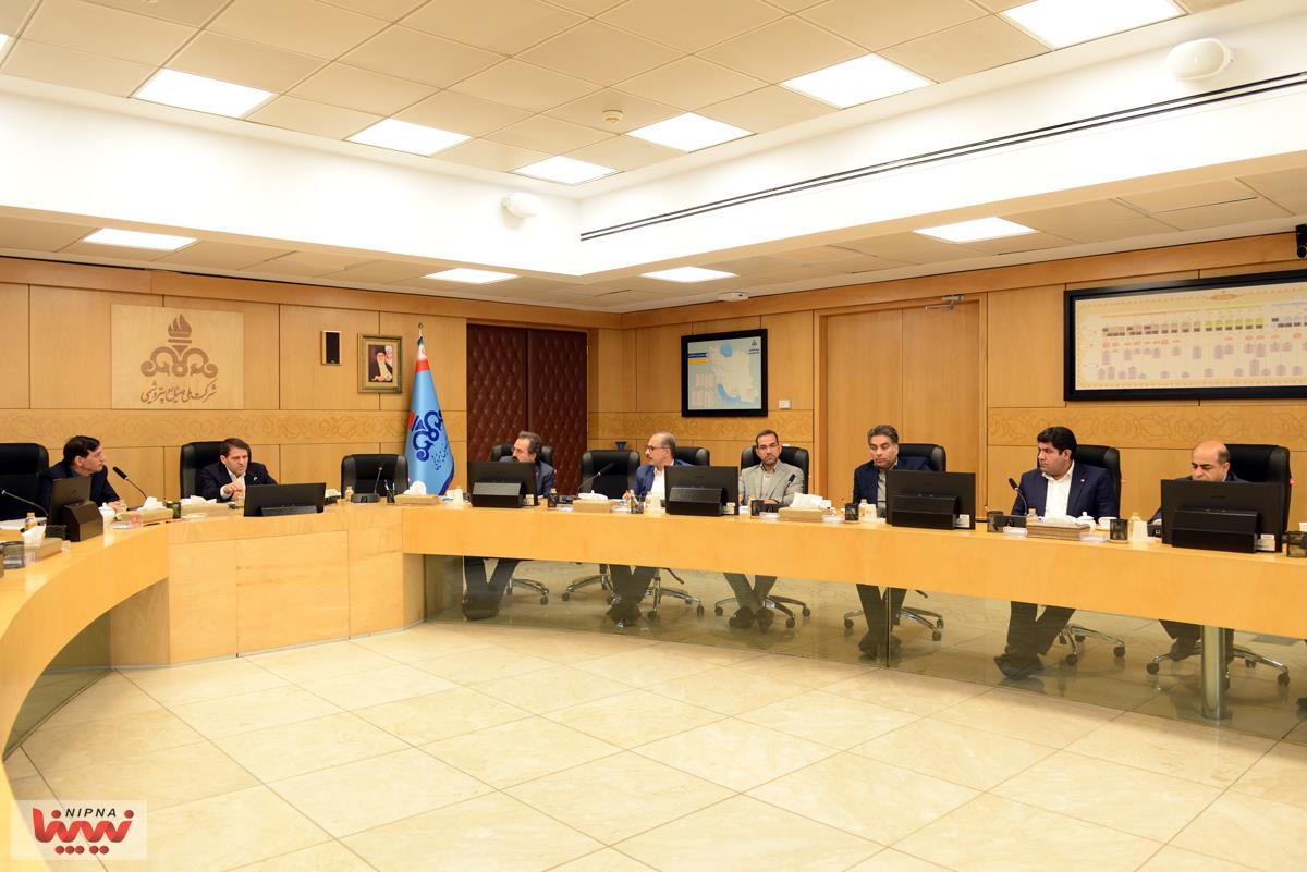 ششمین جلسه شورای عالی مسئولیت اجتماعی صنعت پتروشیمی 14