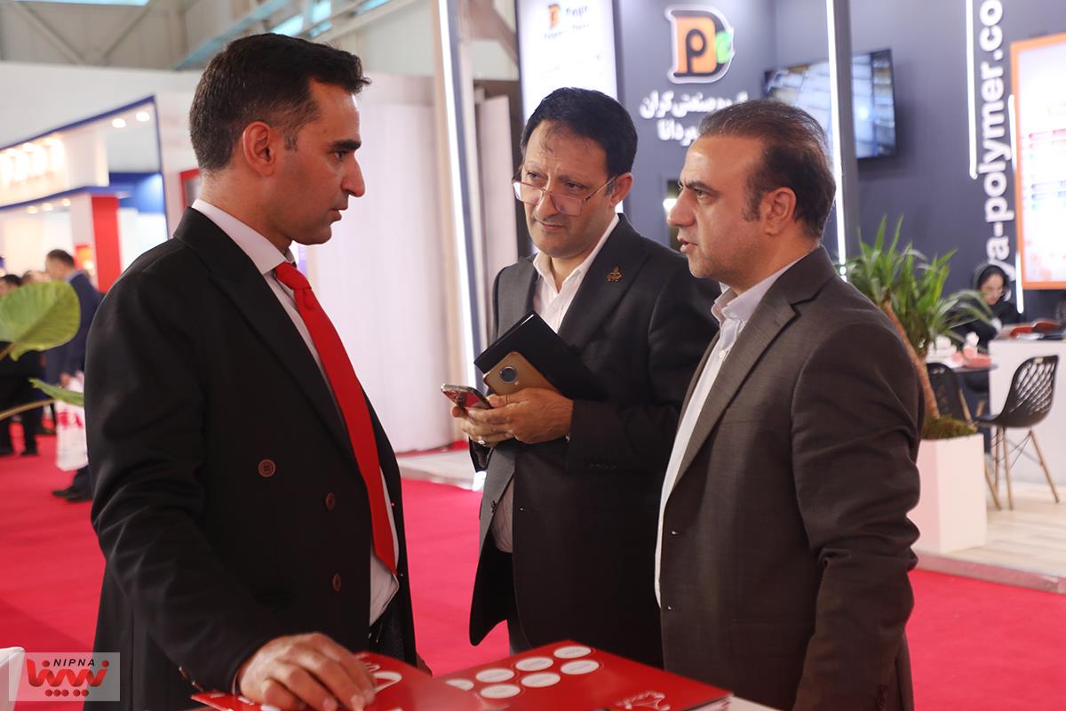بازدید مدیر توسعه صنایع پایین دستی در چهارمین روز از نوزدهمین نمایشگاه بین المللی ایران پلاست 18