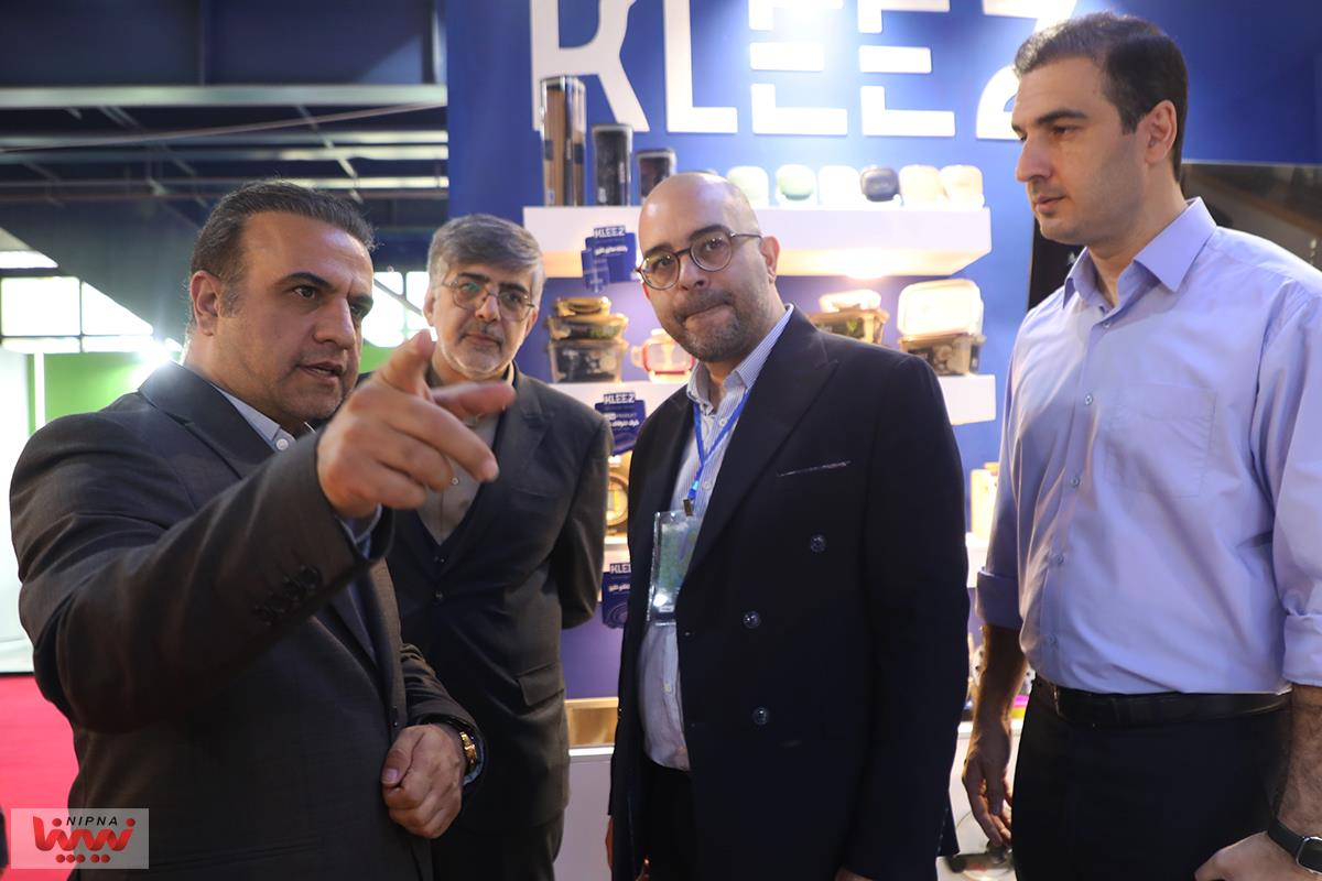 بازدید مدیر توسعه صنایع پایین دستی در چهارمین روز از نوزدهمین نمایشگاه بین المللی ایران پلاست 8