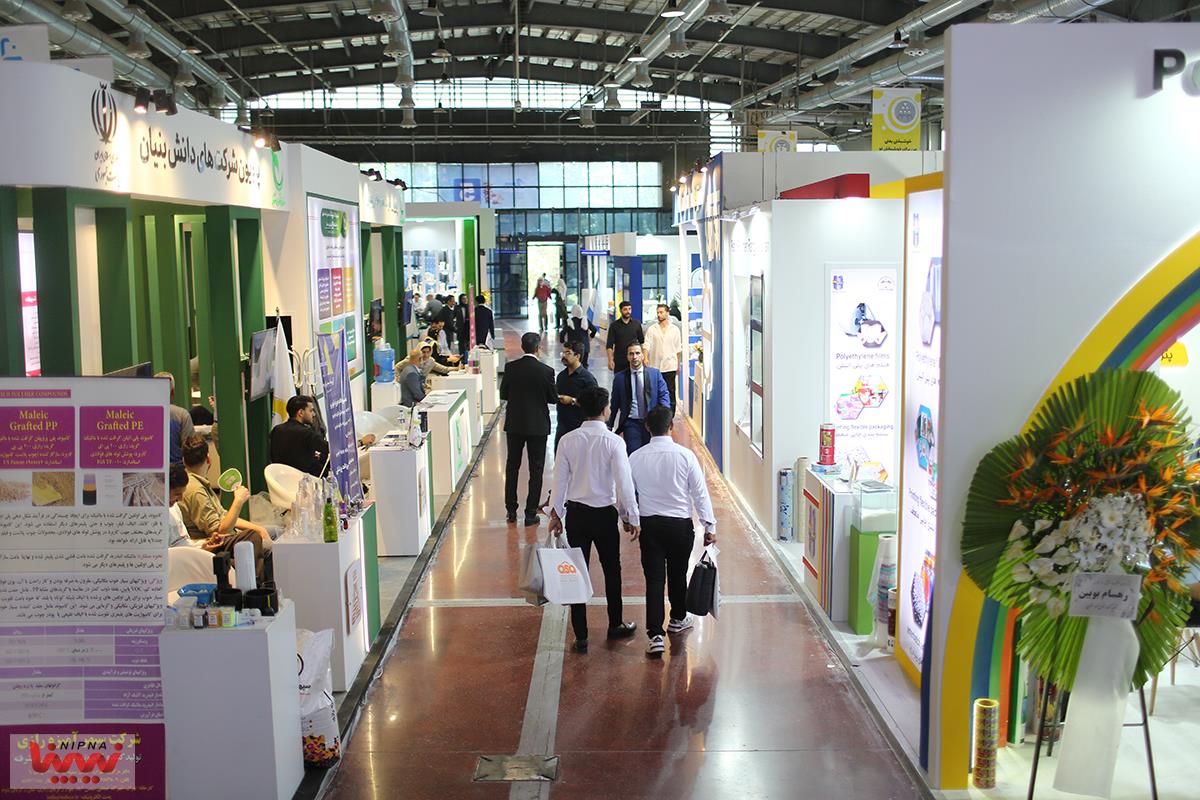 گزارش تصویری دومین روز از نوزدهمین نمایشگاه بین المللی ایران پلاست (4) 19