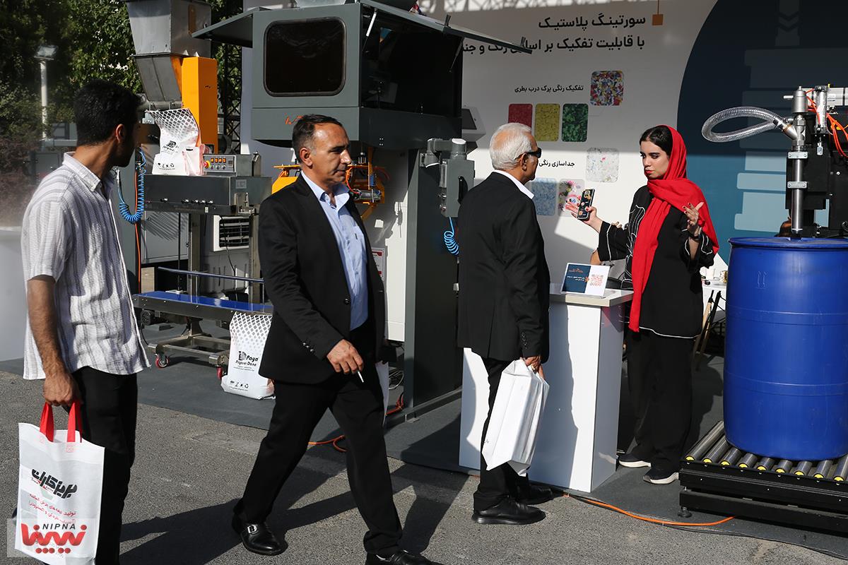 گزارش تصویری دومین روز از نوزدهمین نمایشگاه بین المللی ایران پلاست (4) 18
