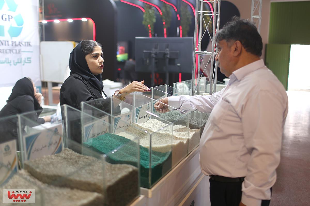 گزارش تصویری دومین روز از نوزدهمین نمایشگاه بین المللی ایران پلاست (4) 16